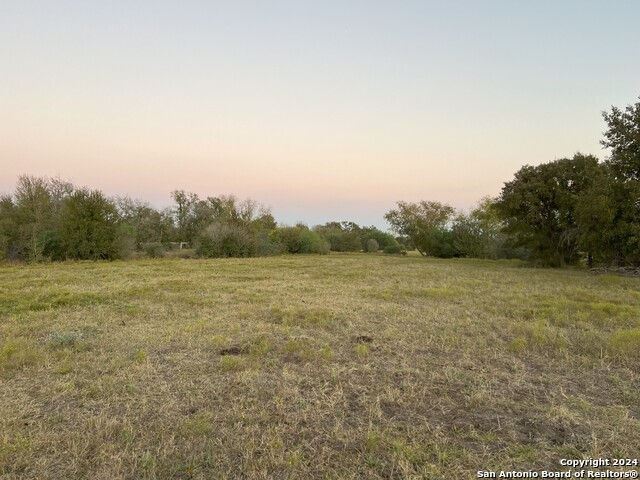 735 Old Zorn Rd Property Photo 7