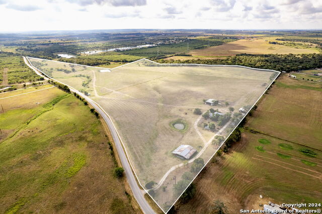 735 Old Zorn Rd Property Photo 17