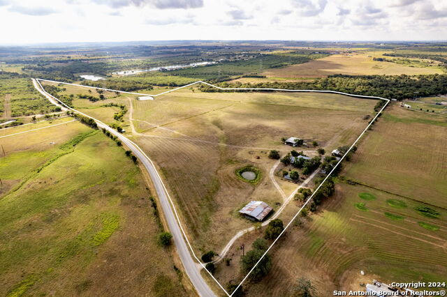 735 Old Zorn Rd Property Photo 27