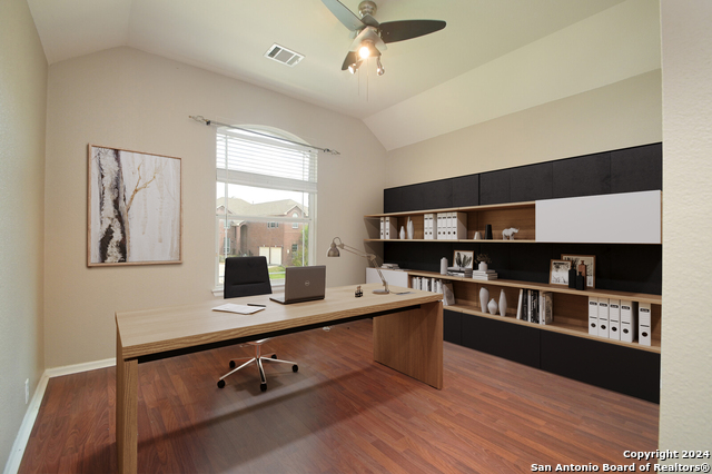 10606 Rainbow Vw Property Photo 23