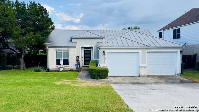 8418 HERA Property Photo 1