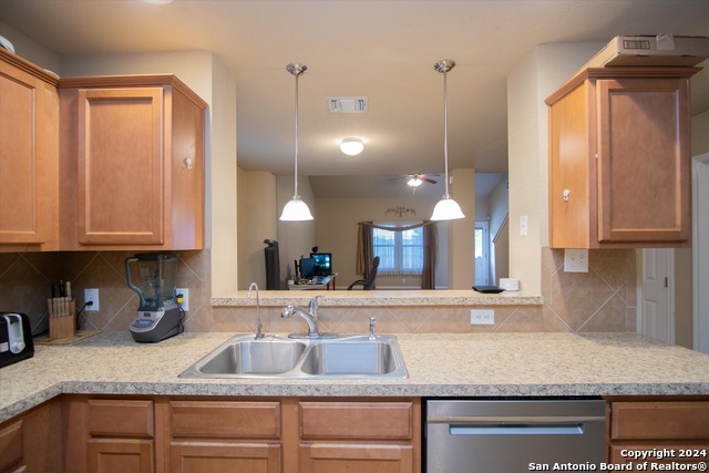 9171 Everton Property Photo 9