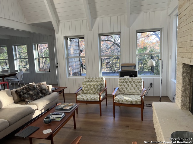 412 Lebouf Rd Property Photo 9