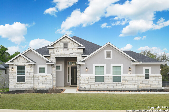491 Englewood Ln Property Photo 1