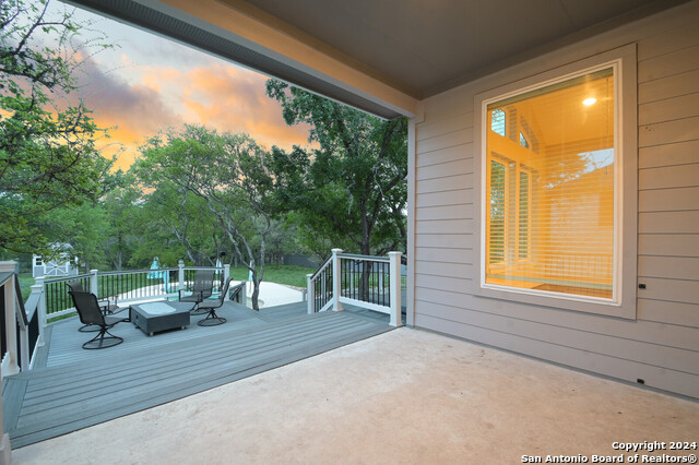 491 Englewood Ln Property Photo 6