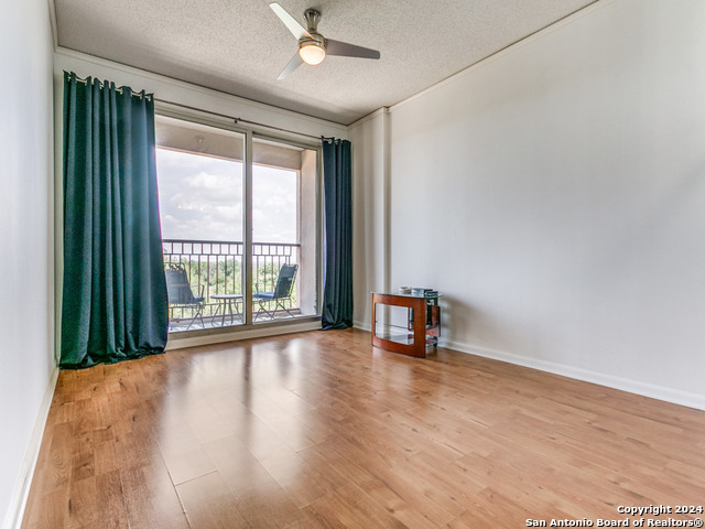 1 Towers Park Ln Property Photo 1