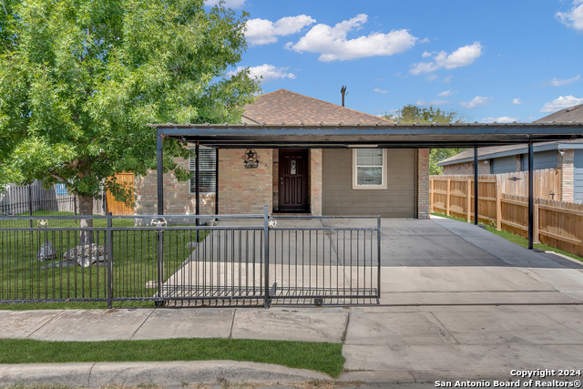 5843 Bowsprit St Property Photo 1