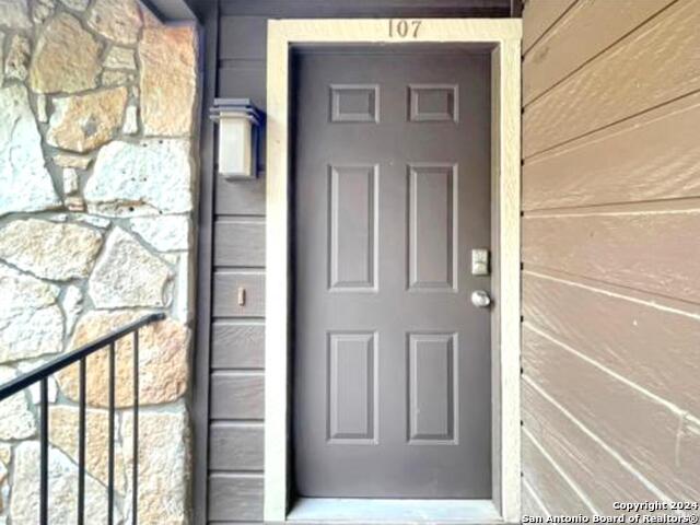 11520 Huebner Road Property Photo 3