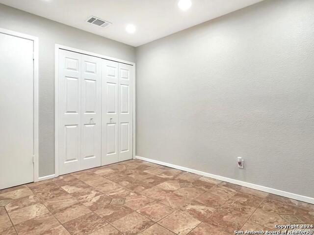 11520 Huebner Road Property Photo 12