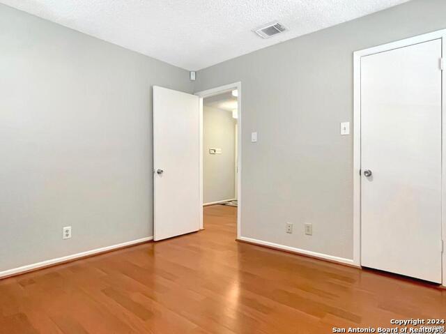 11520 Huebner Road Property Photo 14