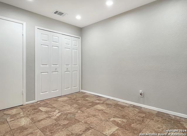 11520 Huebner Road Property Photo 18