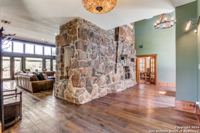 829 Terrell Road Property Photo 8