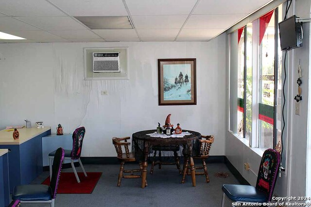 3815 W Commerce St Property Photo 5