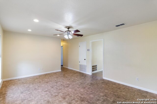 145 Lago Vista Property Photo 5