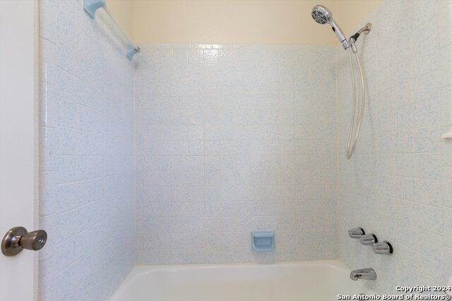 145 Lago Vista Property Photo 17