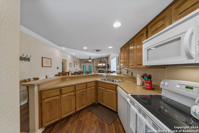 474 Seele St Property Photo 9