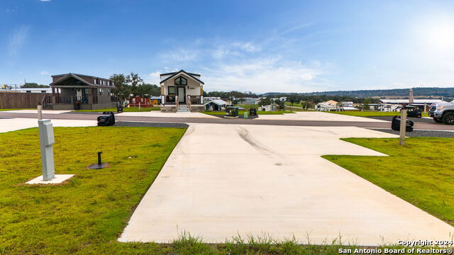 5386 Ranch Road 1376 #197 Property Photo 10