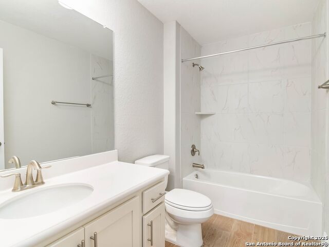 534 Pond Bluff Property Photo 22