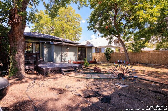 228 Clifford Ct Property Photo 25