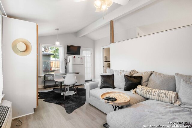 228 Clifford Ct Property Photo 29