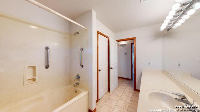 28084 Delafield Dr Property Photo 21