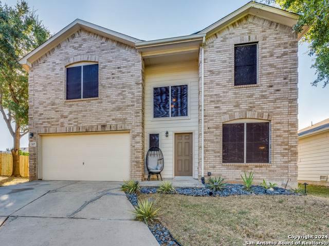 317 Lasso Ln Property Photo 1