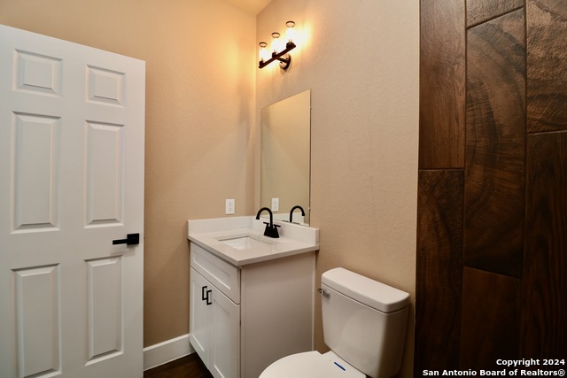 1519 W Harlan Ave Property Photo 11