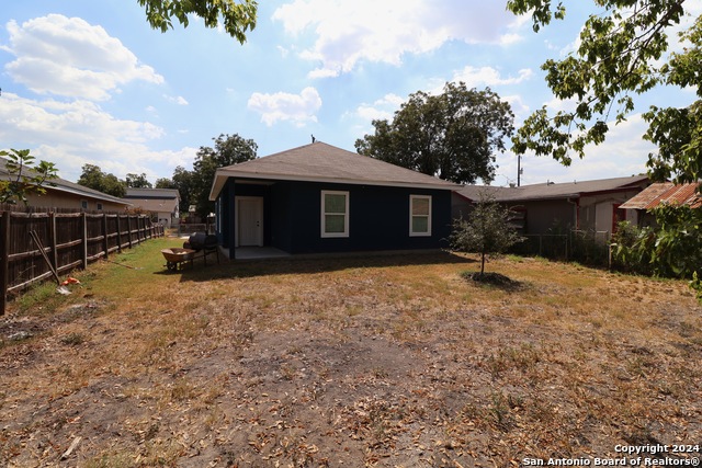1519 W Harlan Ave Property Photo 19