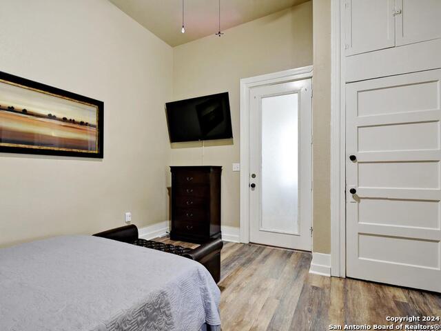 1246 Waverly Property Photo 22
