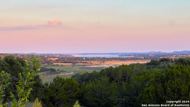 512 Gray Fox Property Photo 1