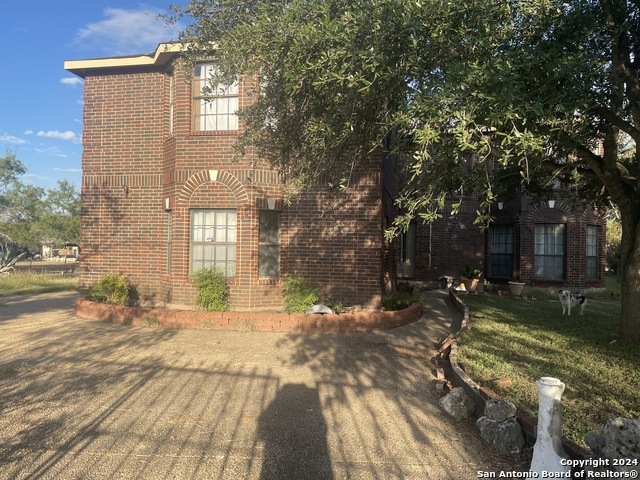 9414 Clamp Ave Property Photo