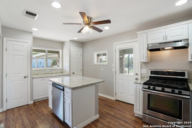 1505 B ST Property Photo 1