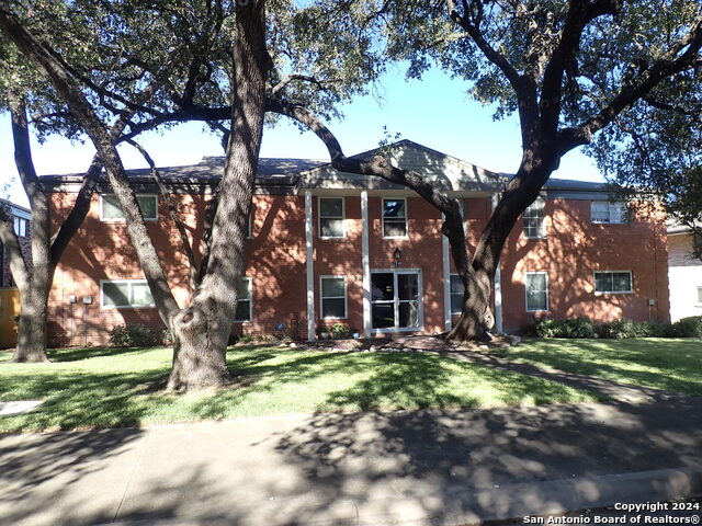 231 W Silver Sands Dr Property Photo 1