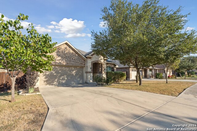 5018 Italica Rd Property Photo 1