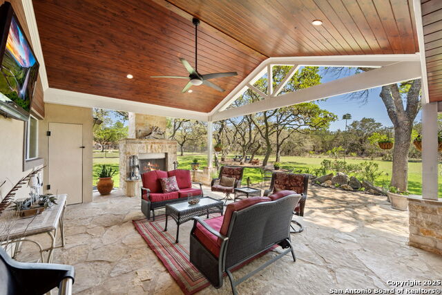 8110 Park Lane Property Photo 25