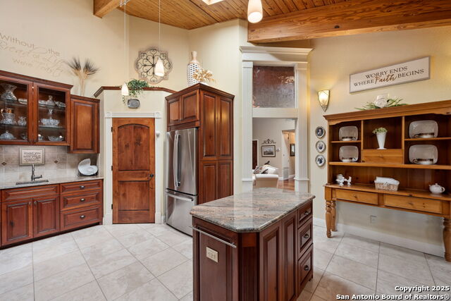 8110 Park Lane Property Photo 39