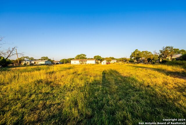 83 Couser Blvd Property Photo 16