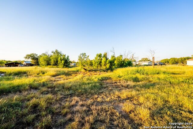 83 Couser Blvd Property Photo 17