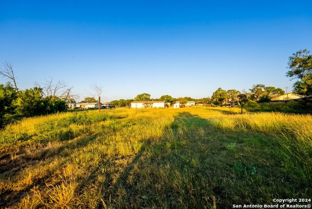 83 Couser Blvd Property Photo 18
