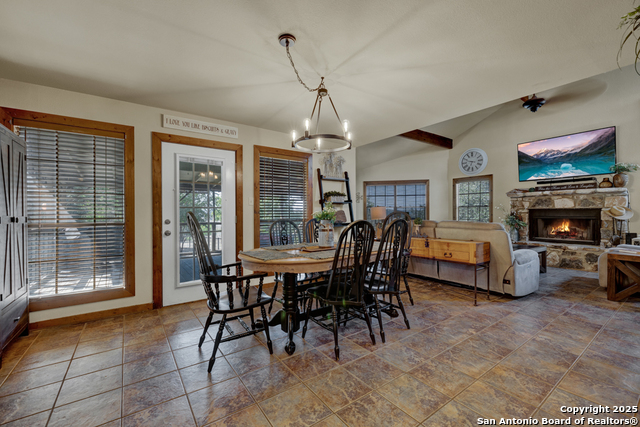 2198 Lakeshore Dr Property Photo 13