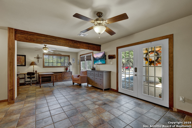 2198 Lakeshore Dr Property Photo 17