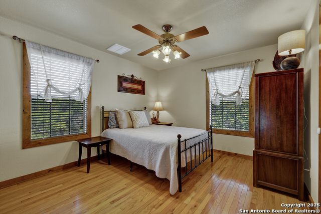 2198 Lakeshore Dr Property Photo 27