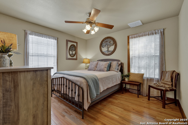 2198 Lakeshore Dr Property Photo 29