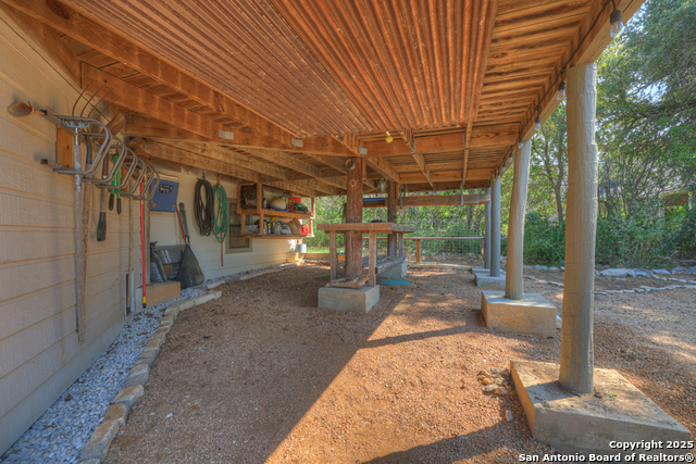 2198 Lakeshore Dr Property Photo 34