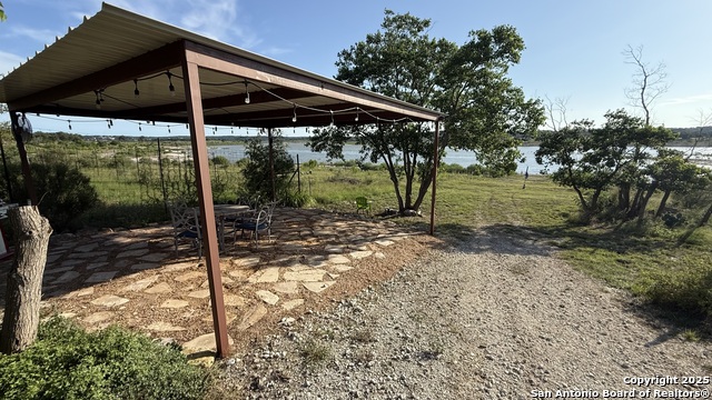 2198 Lakeshore Dr Property Photo 39