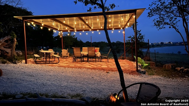 2198 Lakeshore Dr Property Photo 43