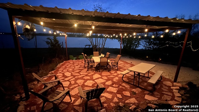 2198 Lakeshore Dr Property Photo 44