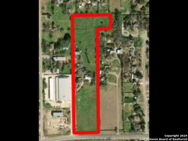 550 Fm 967 Property Photo 1