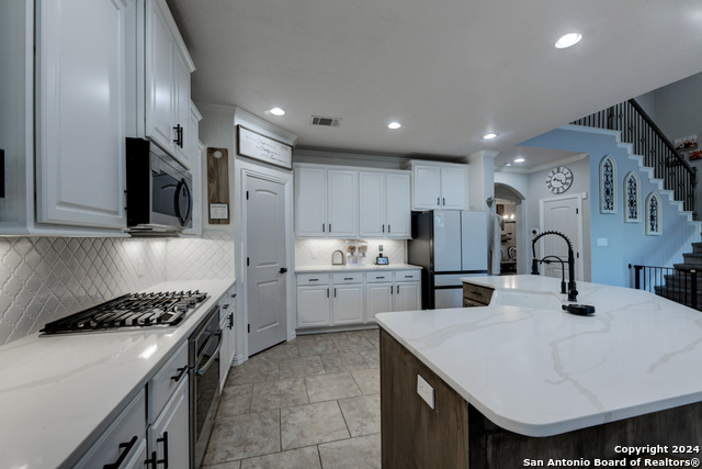 4815 Isaac Ryan Property Photo 3