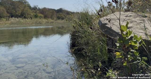 174 W 12 Mile Crossing Rd Property Photo 1